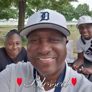 Meet your Posher, Josiah